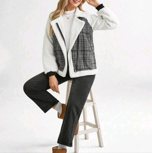 Women's Thicken Plaid Knitted Short Coat, Petite Style - Picture 1 of 5